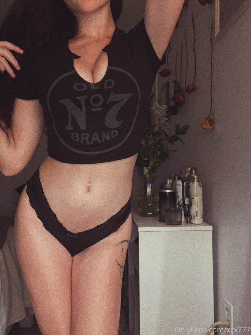 Photo by xcx777 published on May 15,2023 23:23:56 - BestThots