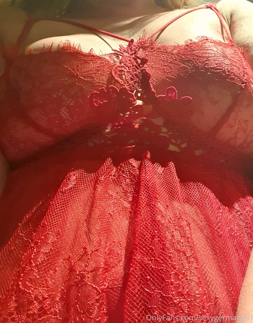 Photo by sexygermangirl published on May 18,2023 04:45:37 - BestThots