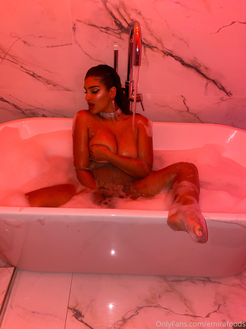 Photo by emirafoods published on September 1,2023 08:49:25 - BestThots