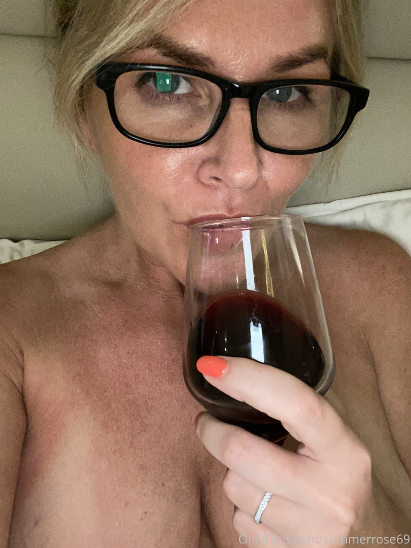 Photo by summerrose69 published on July 2,2023 22:51:16 - BestThots