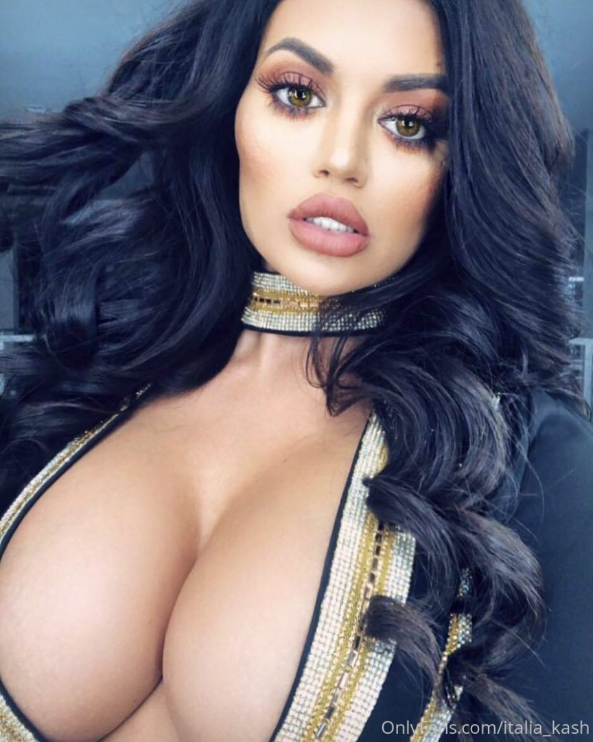 Photo by italia_kash published on October 17,2023 06:25:01 - BestThots