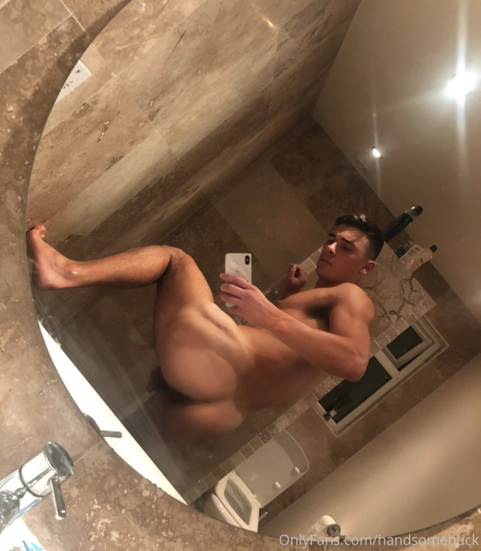 Photo by handsomebuck published on October 16,2023 16:48:28 - BestThots