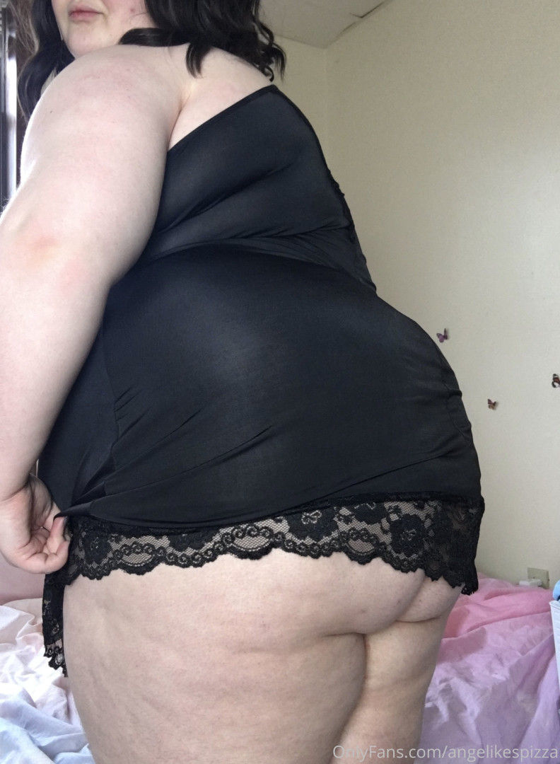 Photo by angelikespizza published on July 21,2023 07:24:40 - BestThots