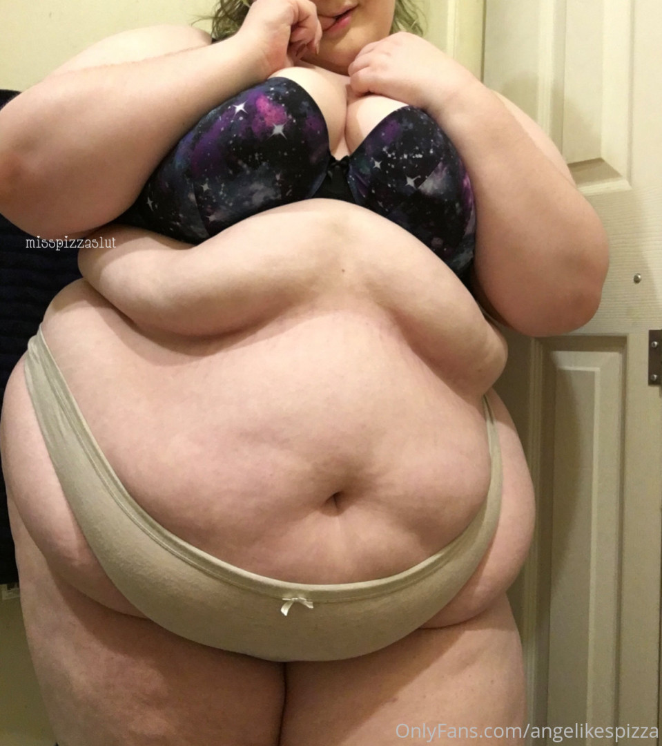 Photo by angelikespizza published on July 21,2023 07:24:48 - BestThots