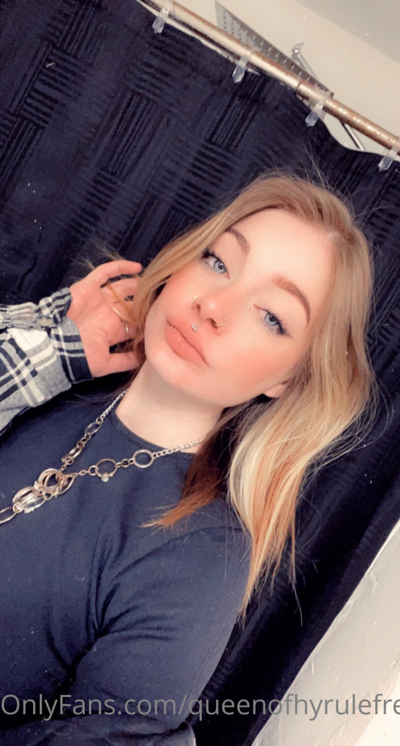 Photo by queenofhyrulefree published on October 11,2023 03:42:17 - BestThots