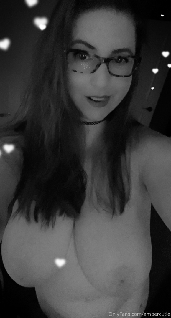 Photo by ambercutie published on June 30,2023 05:06:37 - BestThots