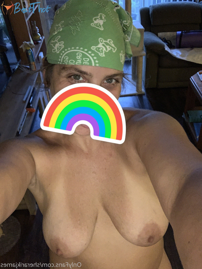 Photo by sherarikjames published on December 20,2024 05:07:14 - BestThots