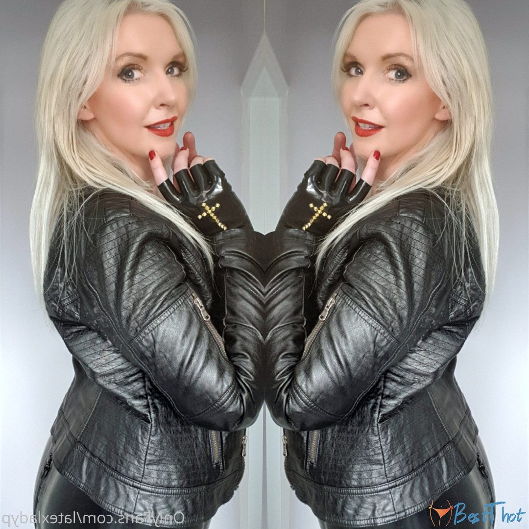 Photo by latexladyp published on December 16,2024 15:05:52 - BestThots