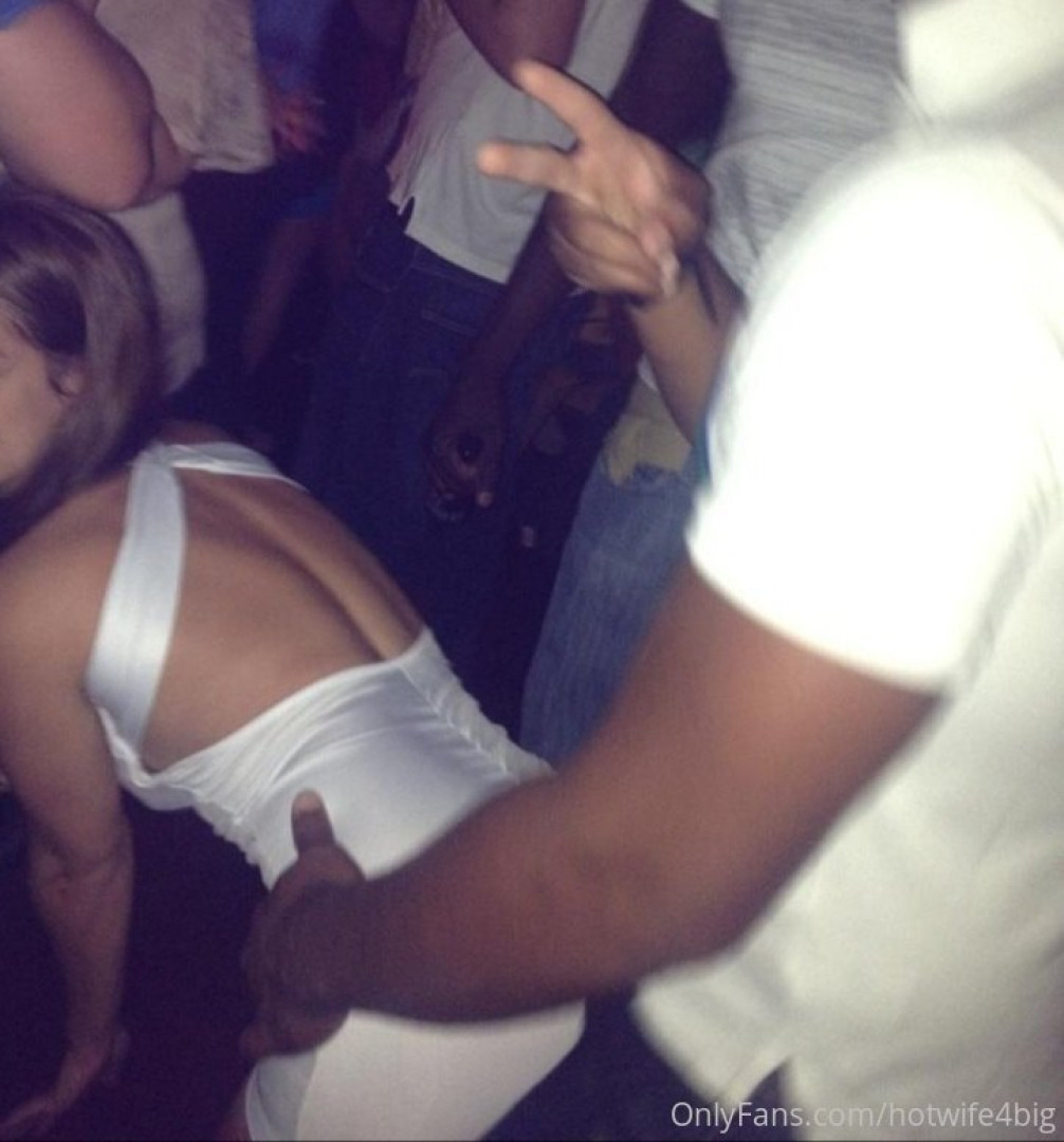 Photo by hotwife4big published on October 16,2023 07:43:32 - BestThots