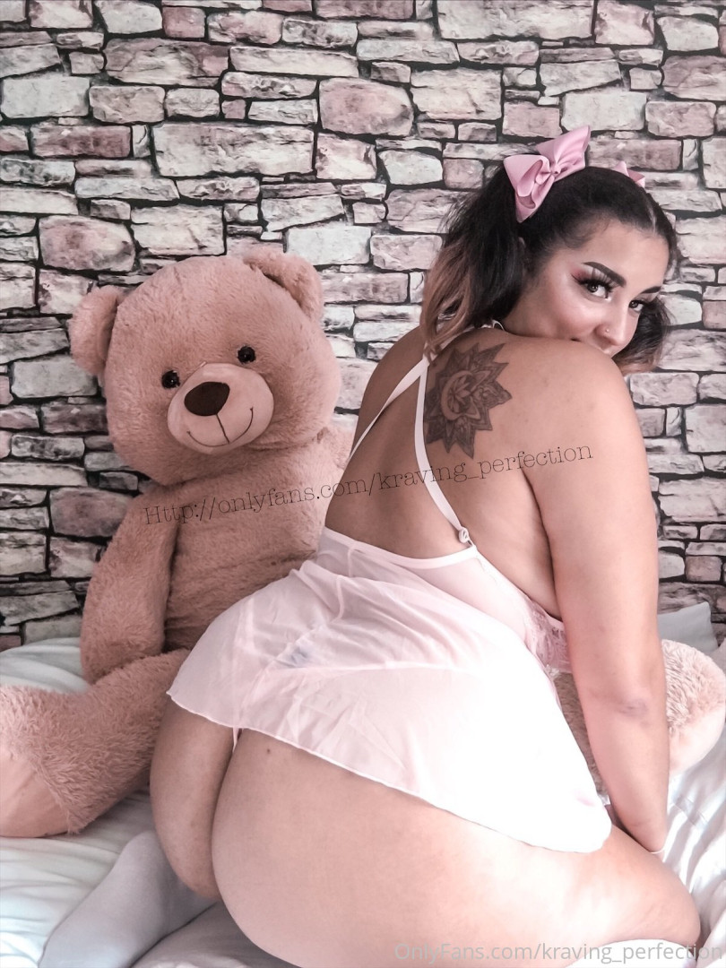 Photo by kraving_perfection published on October 11,2023 06:08:26 - BestThots