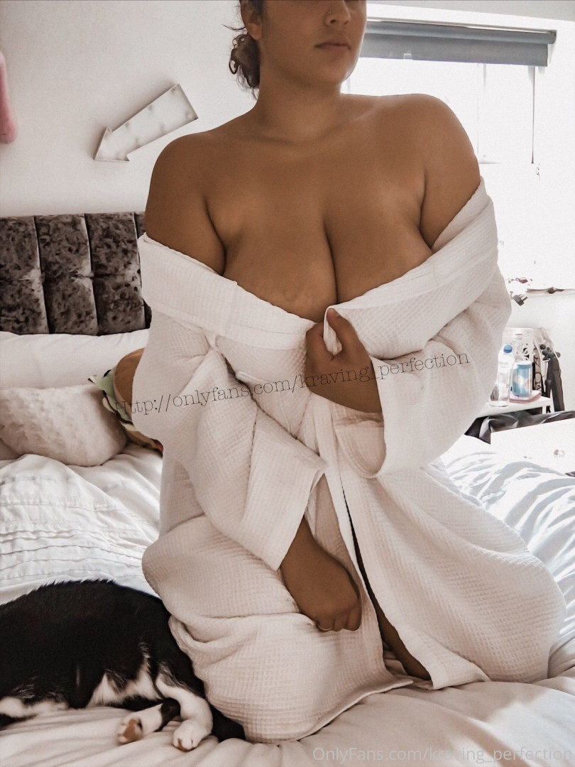 Photo by kraving_perfection published on October 11,2023 10:59:23 - BestThots