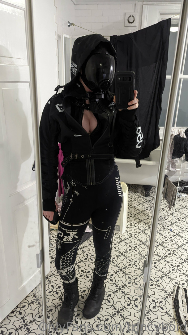 Photo by trincyboid published on June 24,2023 17:09:37 - BestThots