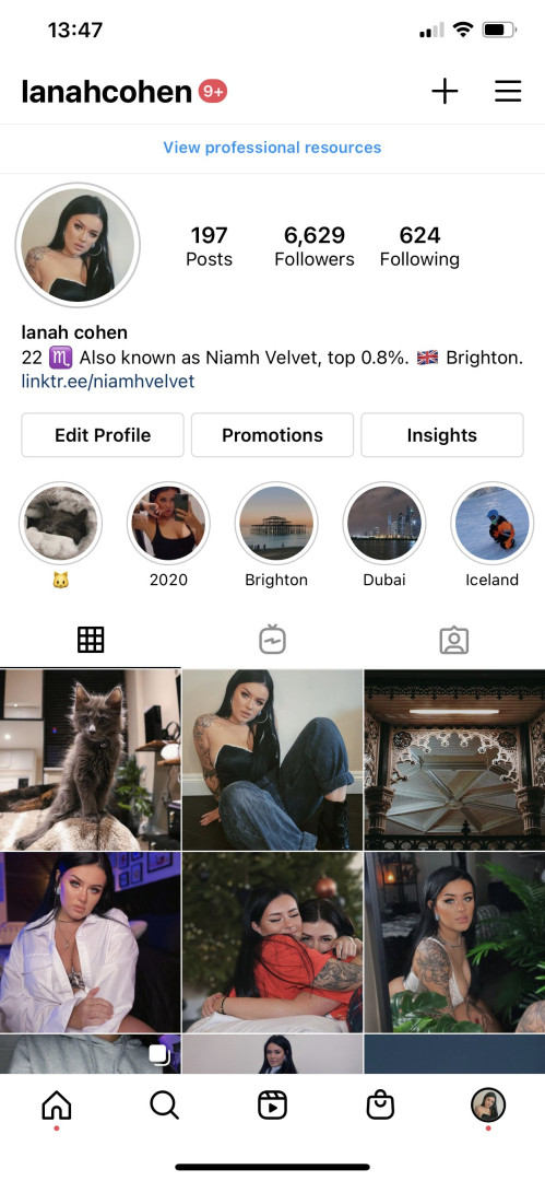 Photo by niamhvelvet published on October 16,2023 20:52:23 - BestThots
