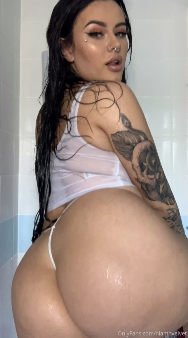 Photo by niamhvelvet published on October 16,2023 21:15:00 - BestThots