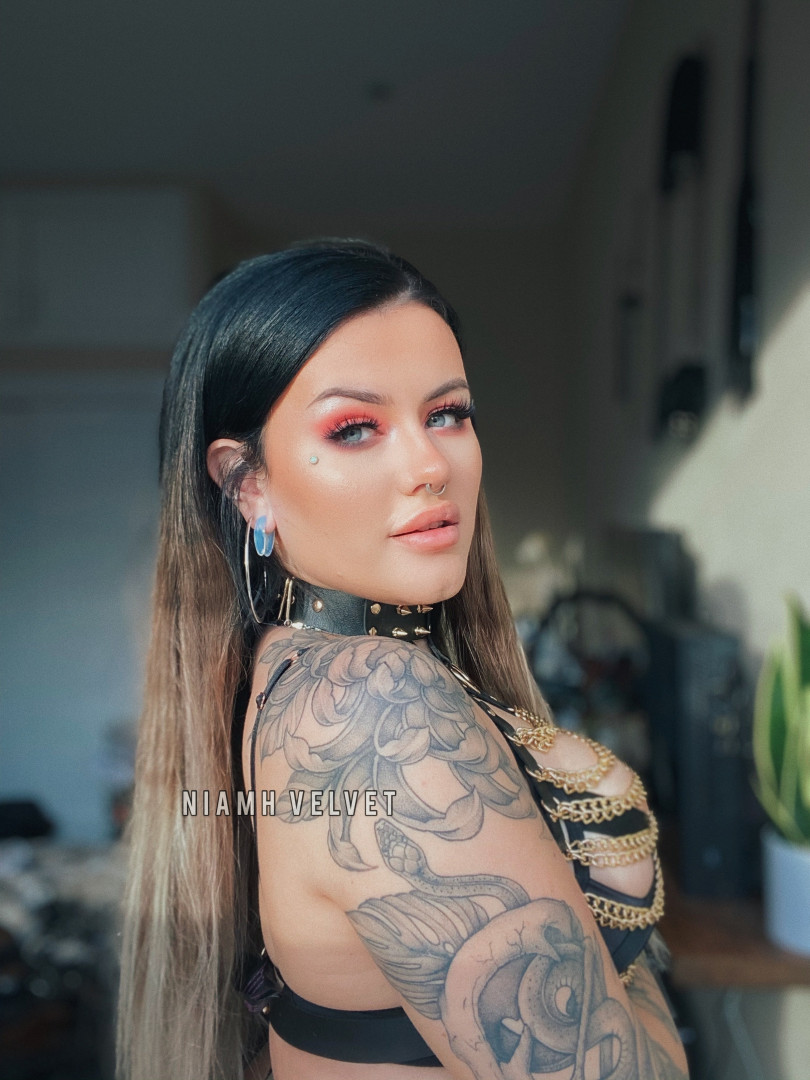 Photo by niamhvelvet published on October 16,2023 21:16:49 - BestThots