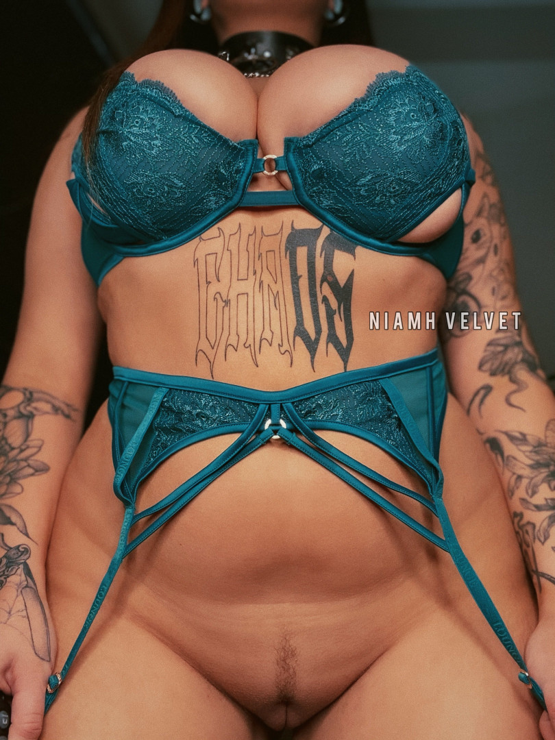 Photo by niamhvelvet published on October 16,2023 21:18:35 - BestThots