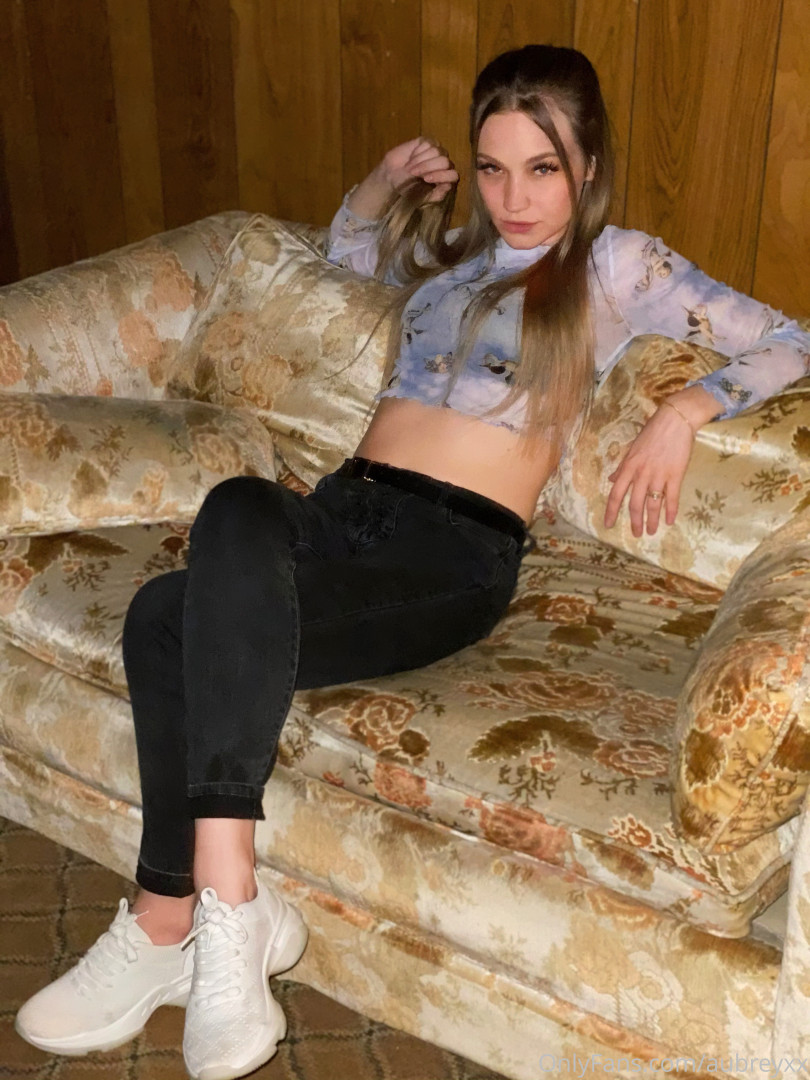 Photo by aubreyxx published on July 24,2023 20:05:56 - BestThots