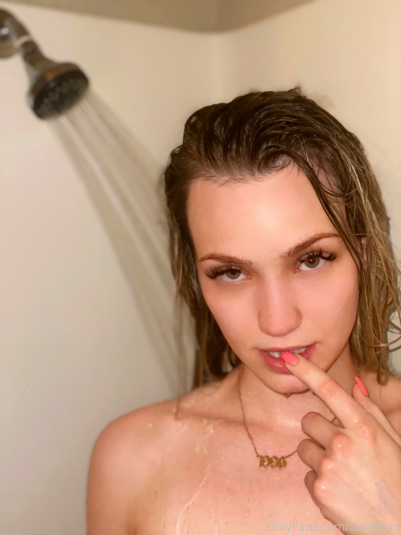 Photo by aubreyxx published on July 24,2023 20:06:20 - BestThots