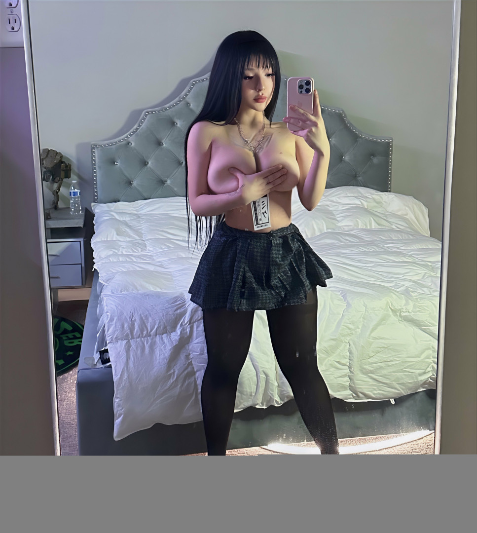 Photo by waifuflare published on May 16,2023 02:14:48 - BestThots