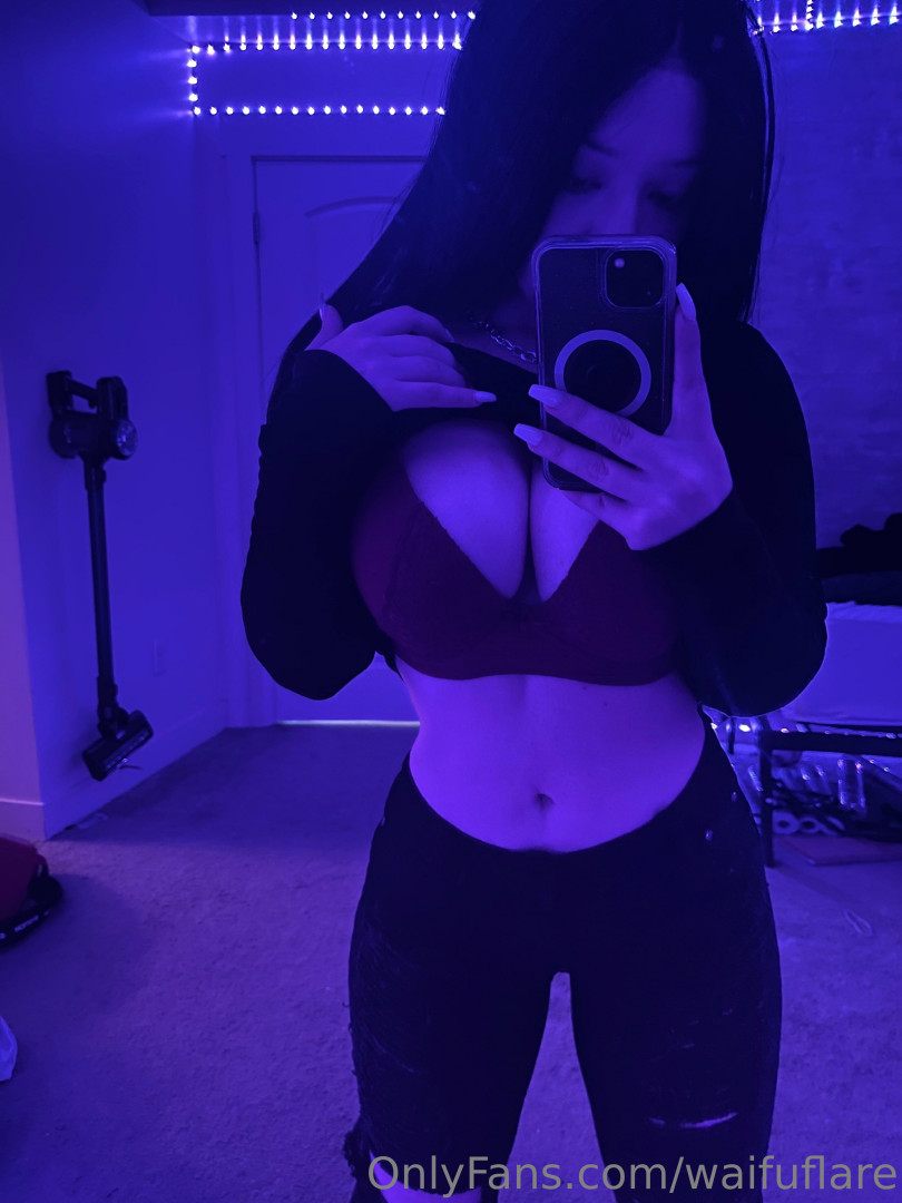 Photo by waifuflare published on May 16,2023 02:14:56 - BestThots