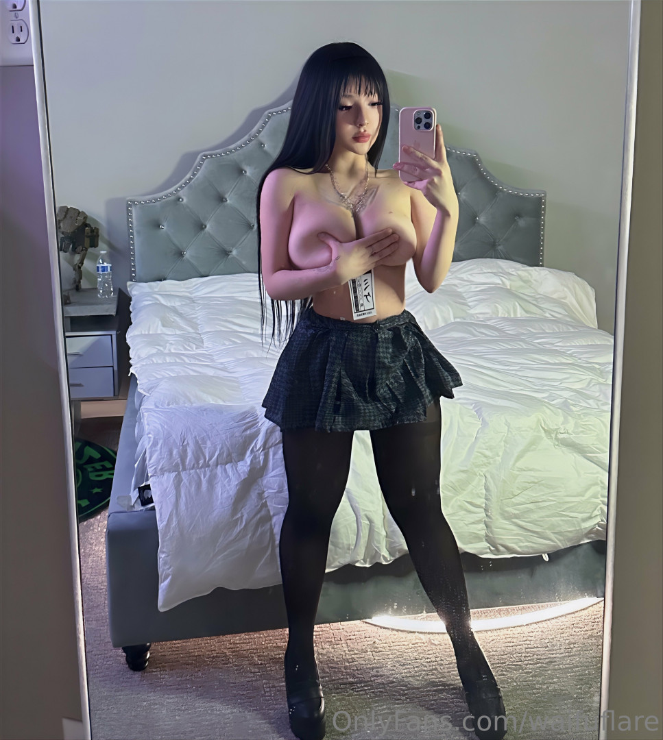 Photo by waifuflare published on May 16,2023 02:15:22 - BestThots