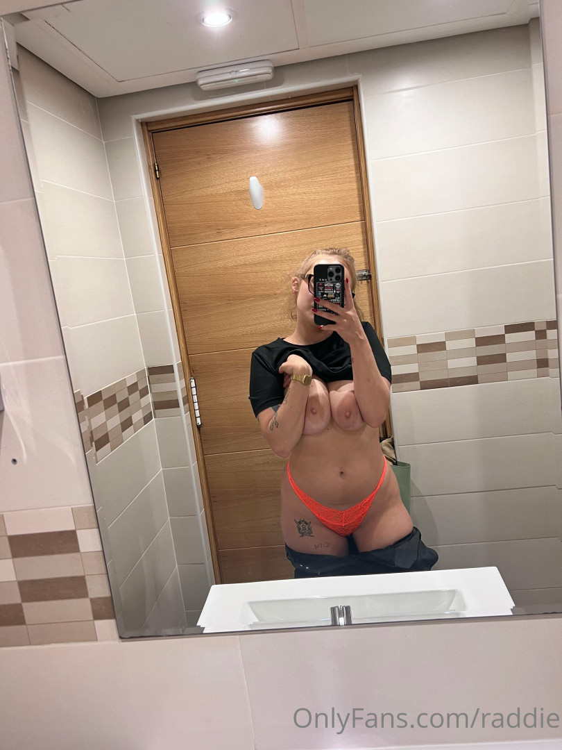 Photo by raddie published on July 25,2023 06:15:26 - BestThots