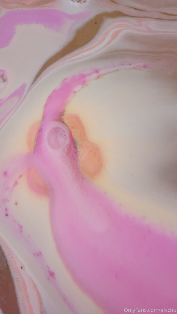 Photo by alychu published on October 16,2023 04:38:46 - BestThots