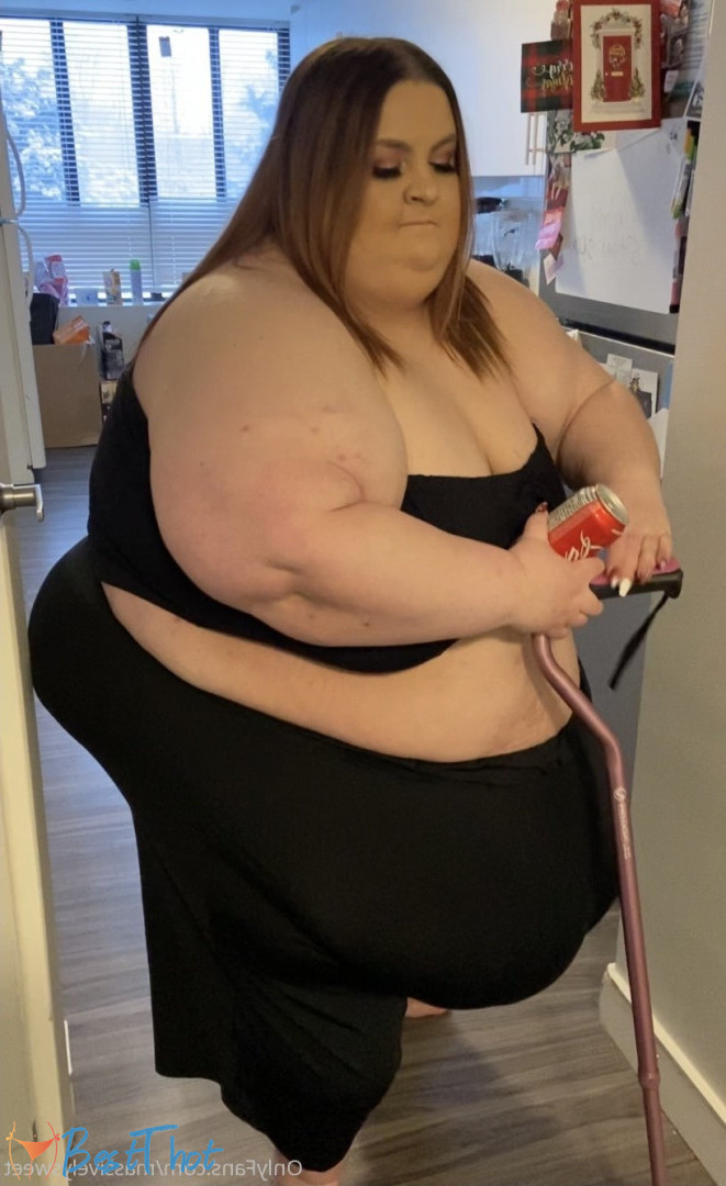 Photo by massivelysweet published on December 14,2024 17:05:08 - BestThots