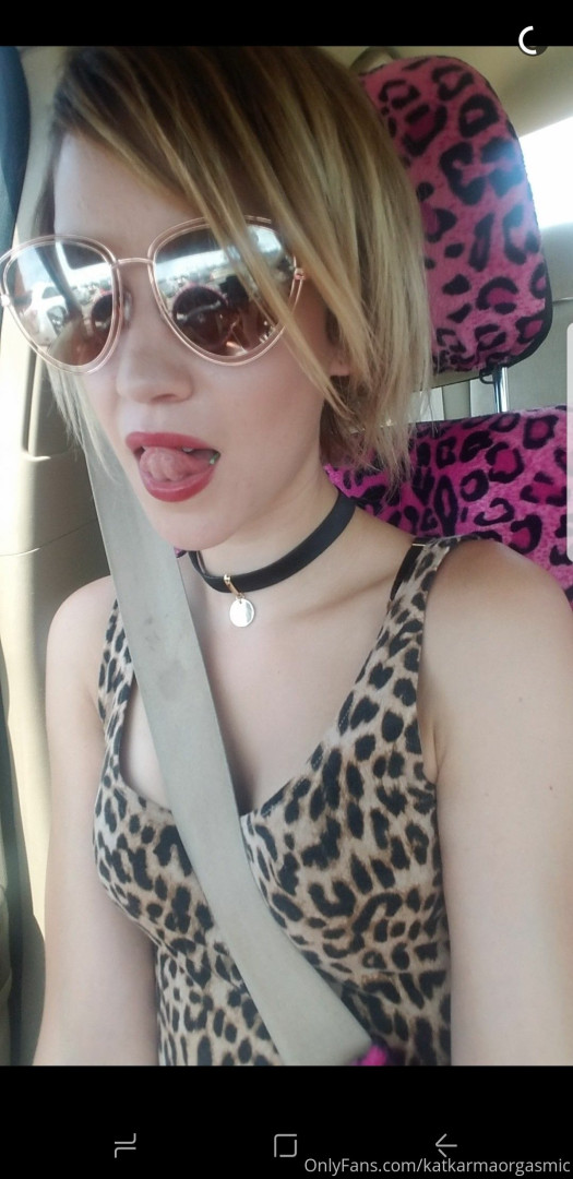 Photo by katkarmaorgasmic published on August 5,2023 23:53:15 - BestThots