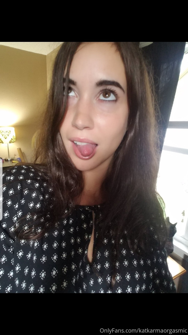 Photo by katkarmaorgasmic published on August 5,2023 23:54:50 - BestThots