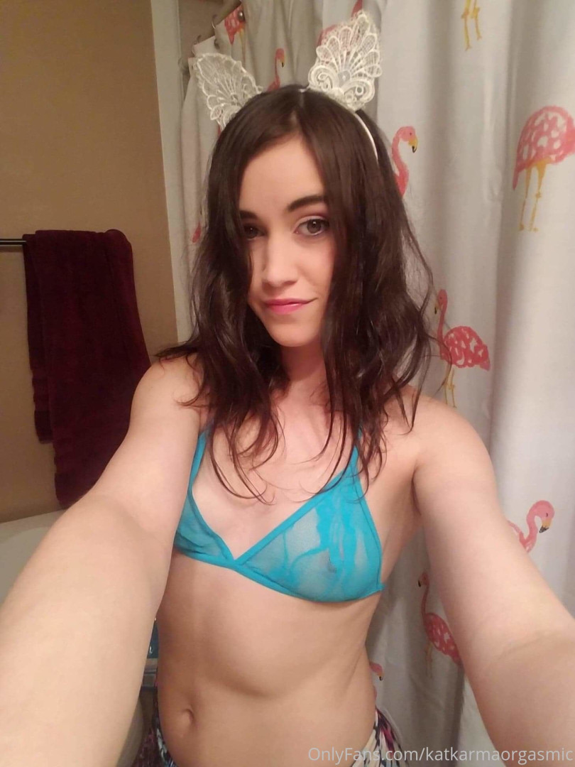 Photo by katkarmaorgasmic published on August 5,2023 23:56:00 - BestThots