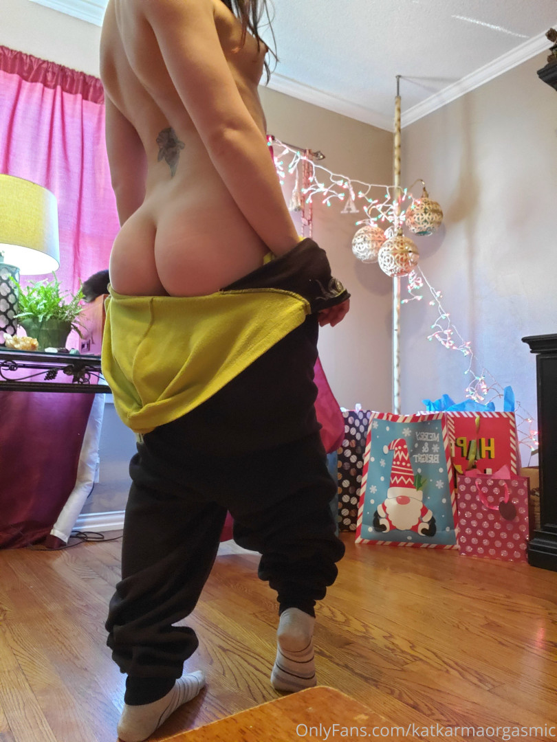 Photo by katkarmaorgasmic published on August 6,2023 00:23:44 - BestThots