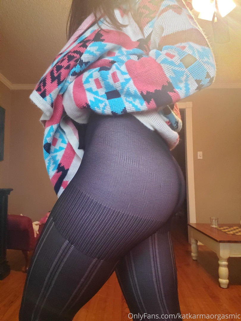 Photo by katkarmaorgasmic published on August 6,2023 00:42:49 - BestThots