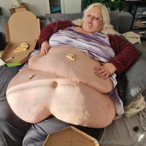 doughbellygirl #2966479