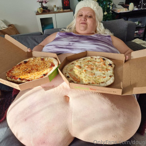 doughbellygirl #2966482