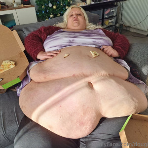 doughbellygirl #2966488