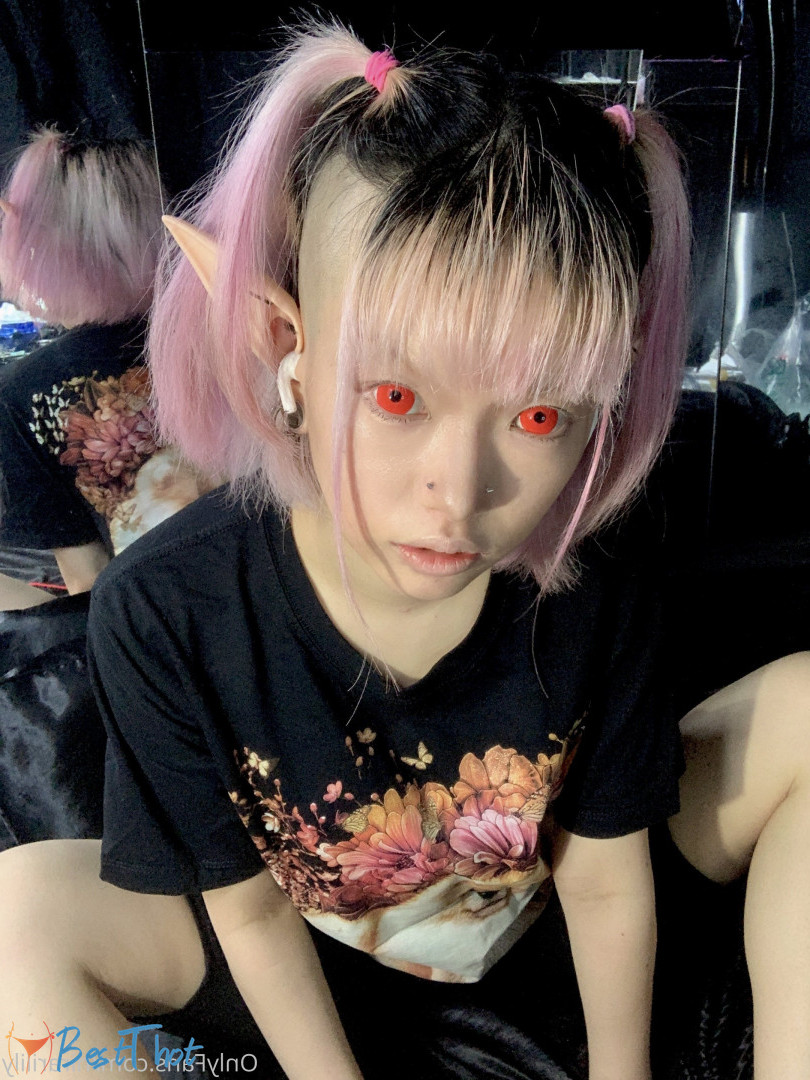 Photo by hirarilily published on December 22,2024 14:08:52 - BestThots