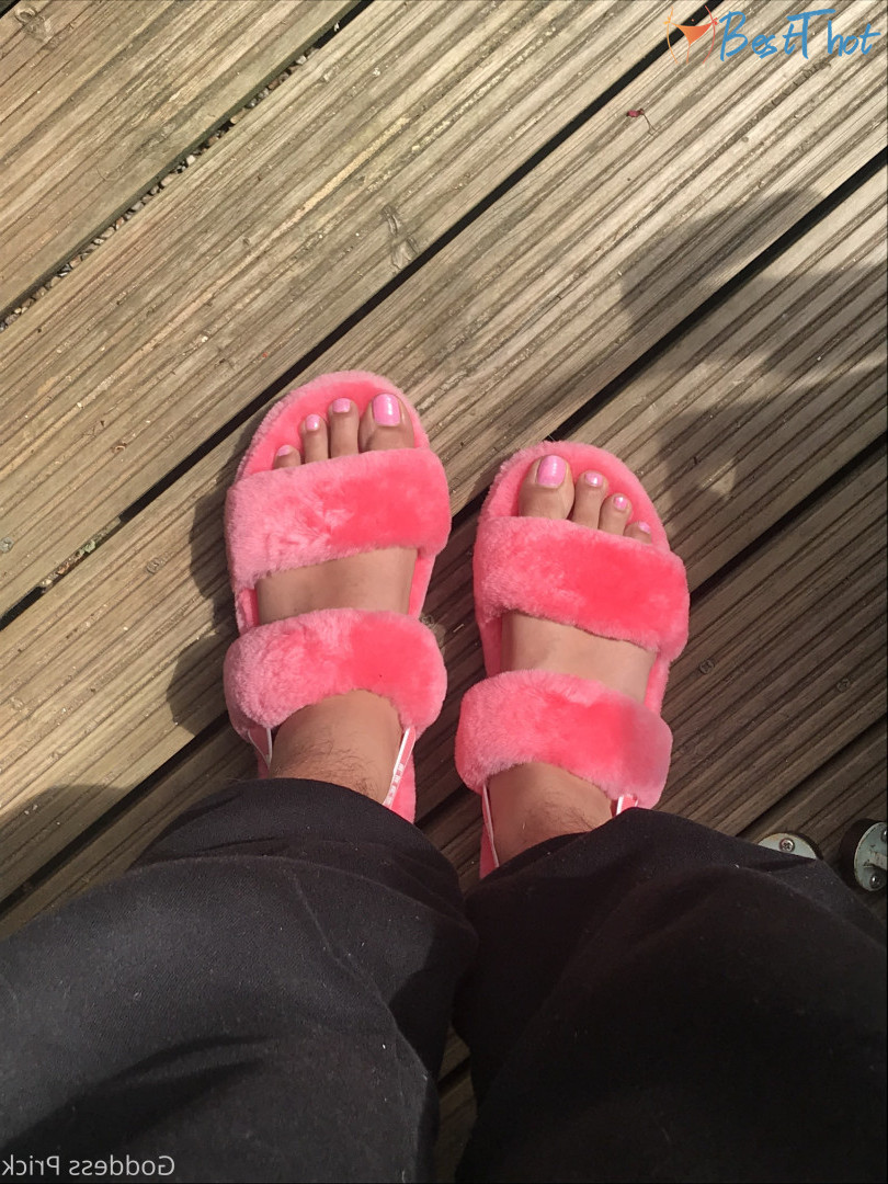 Photo by goddessprick published on December 18,2024 15:07:08 - BestThots