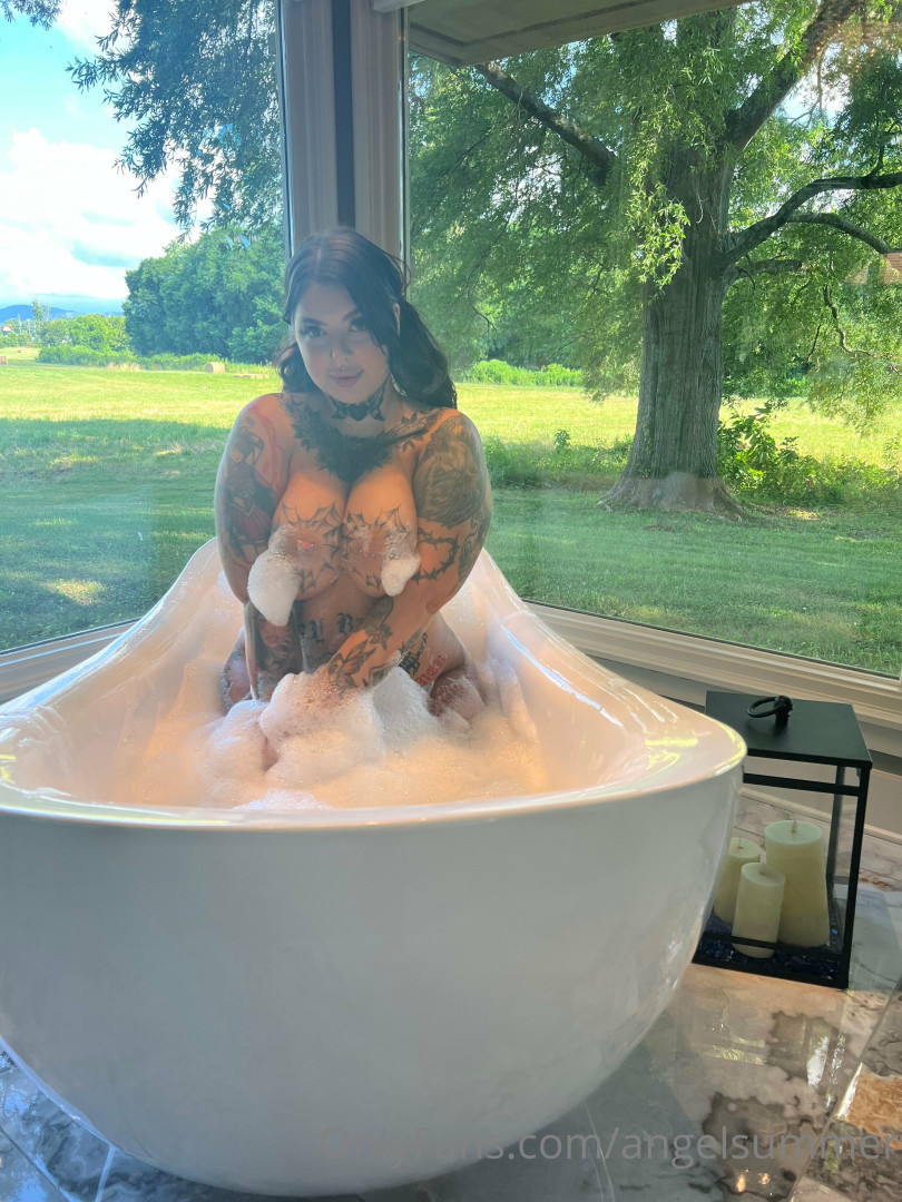 Photo by angelsummer published on July 21,2023 07:15:49 - BestThots