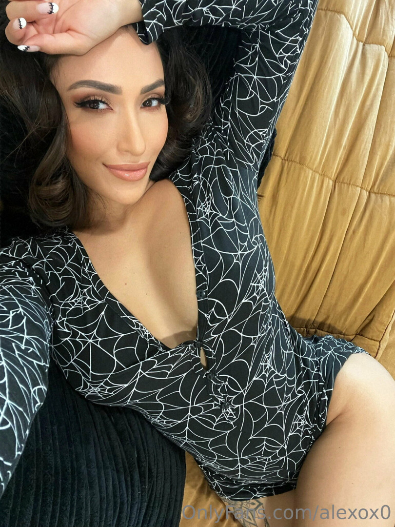 Photo by alexox0 published on November 20,2023 13:23:12 - BestThots