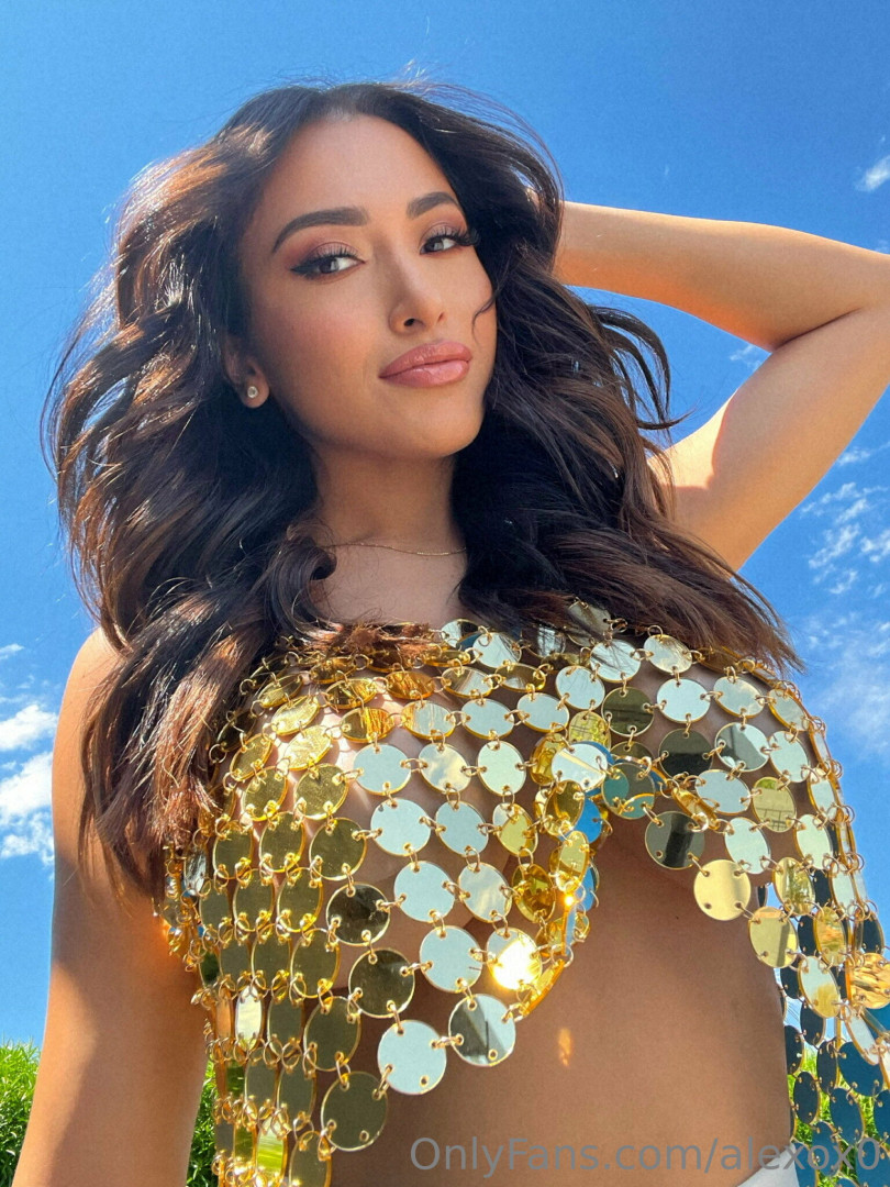 Photo by alexox0 published on November 20,2023 13:23:25 - BestThots