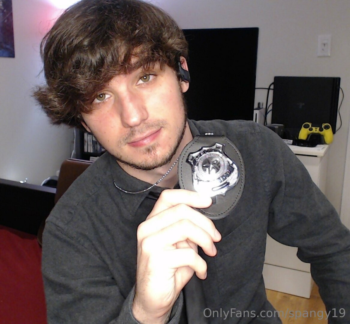 Photo by spangy19 published on May 17,2023 17:31:30 - BestThots