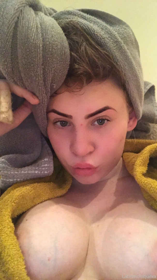 Photo by latinmoniquexx published on October 15,2023 23:55:59 - BestThots