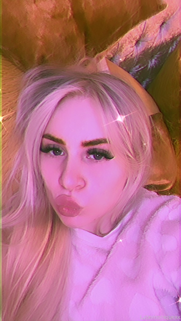 Photo by latinmoniquexx published on October 16,2023 00:41:40 - BestThots