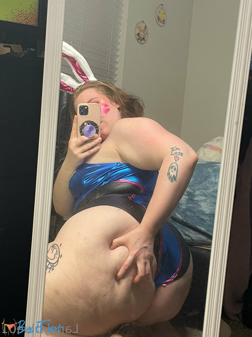 laneyblue01 #9413646