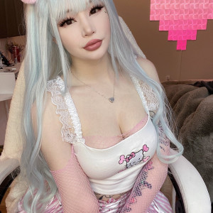 lynie #7373366