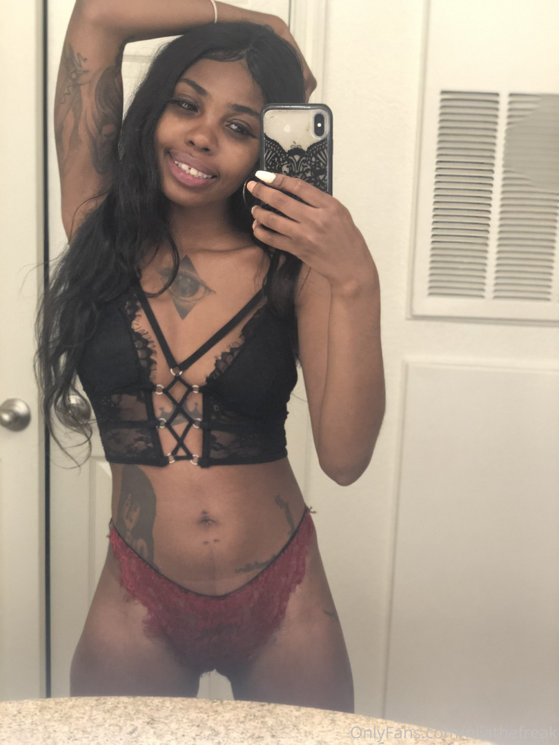 Photo by niiathefreak published on July 6,2023 03:27:07 - BestThots