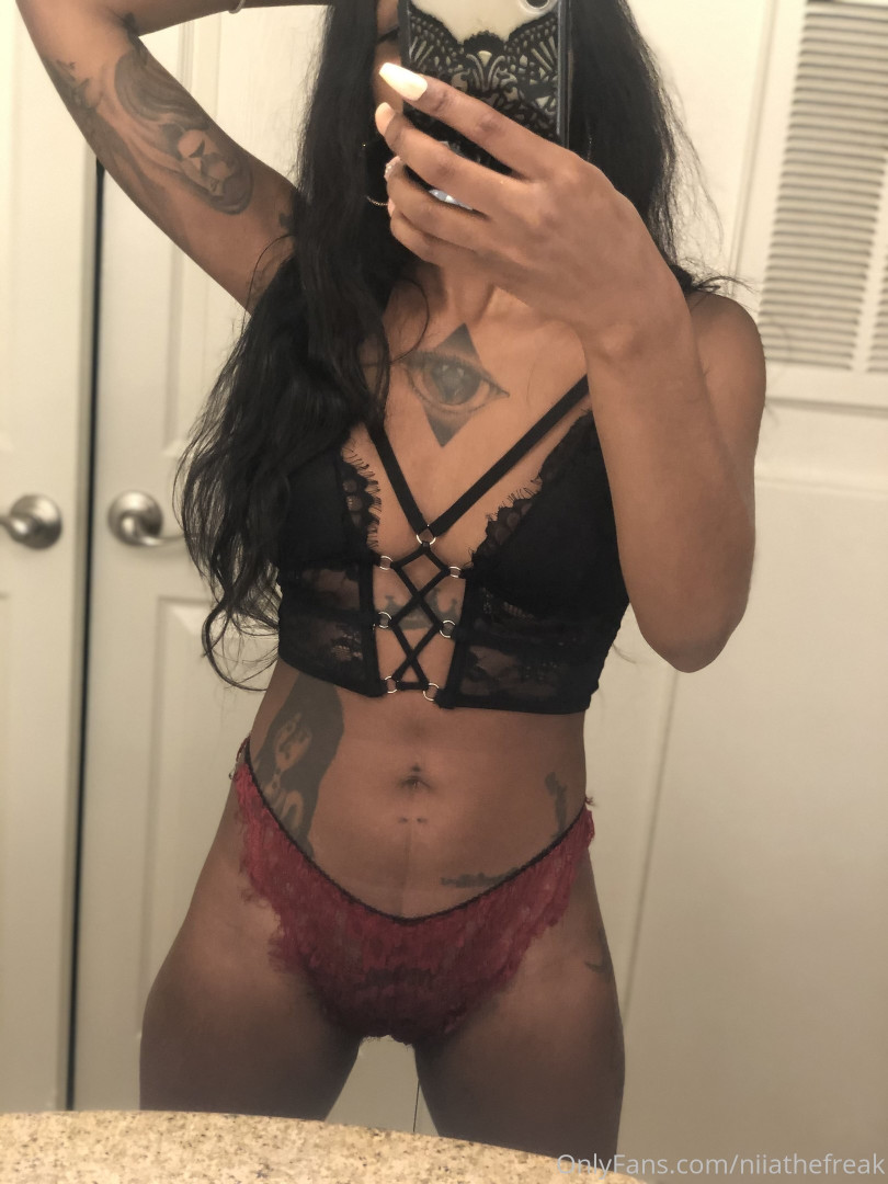 Photo by niiathefreak published on July 6,2023 03:27:12 - BestThots