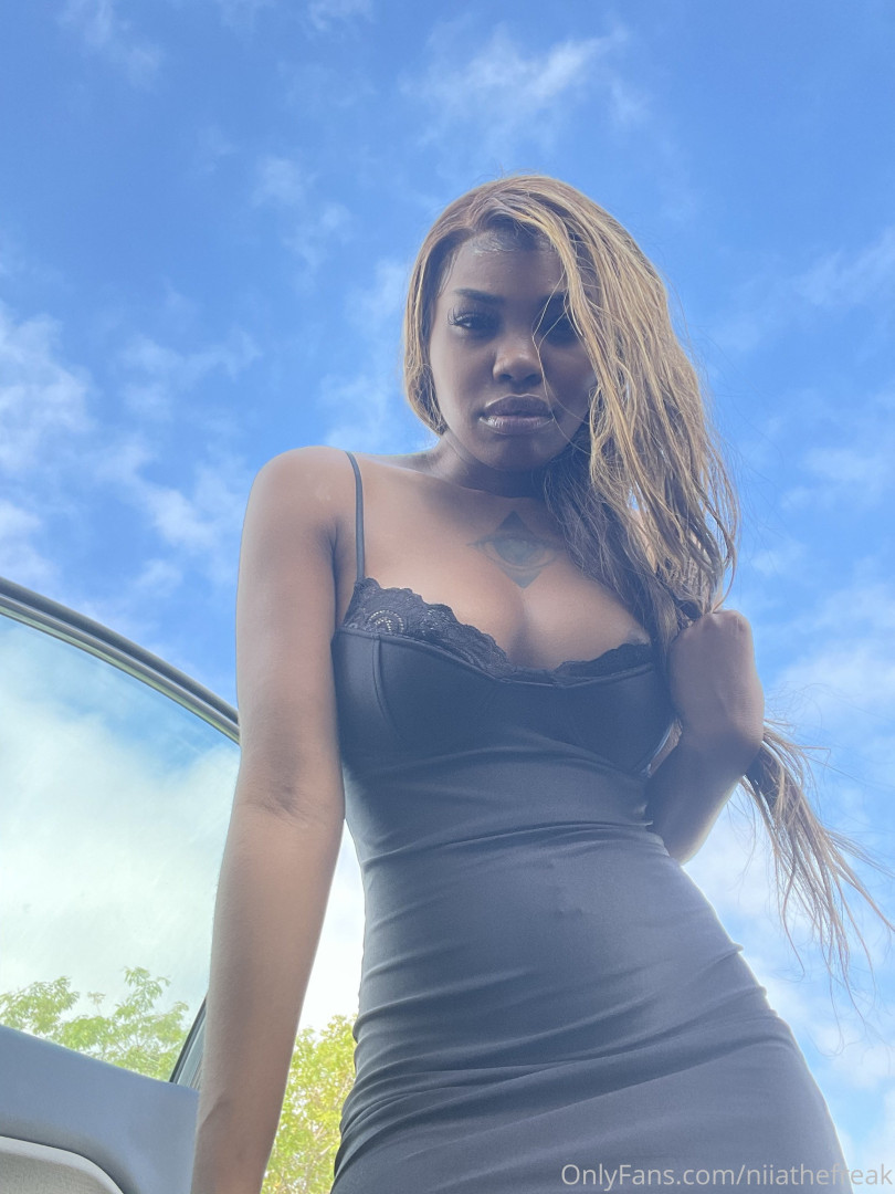 Photo by niiathefreak published on July 6,2023 03:30:26 - BestThots