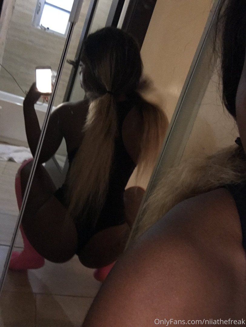 Photo by niiathefreak published on July 6,2023 03:31:44 - BestThots